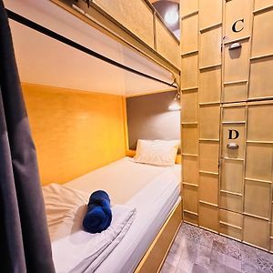 Dormitory Room Mixed